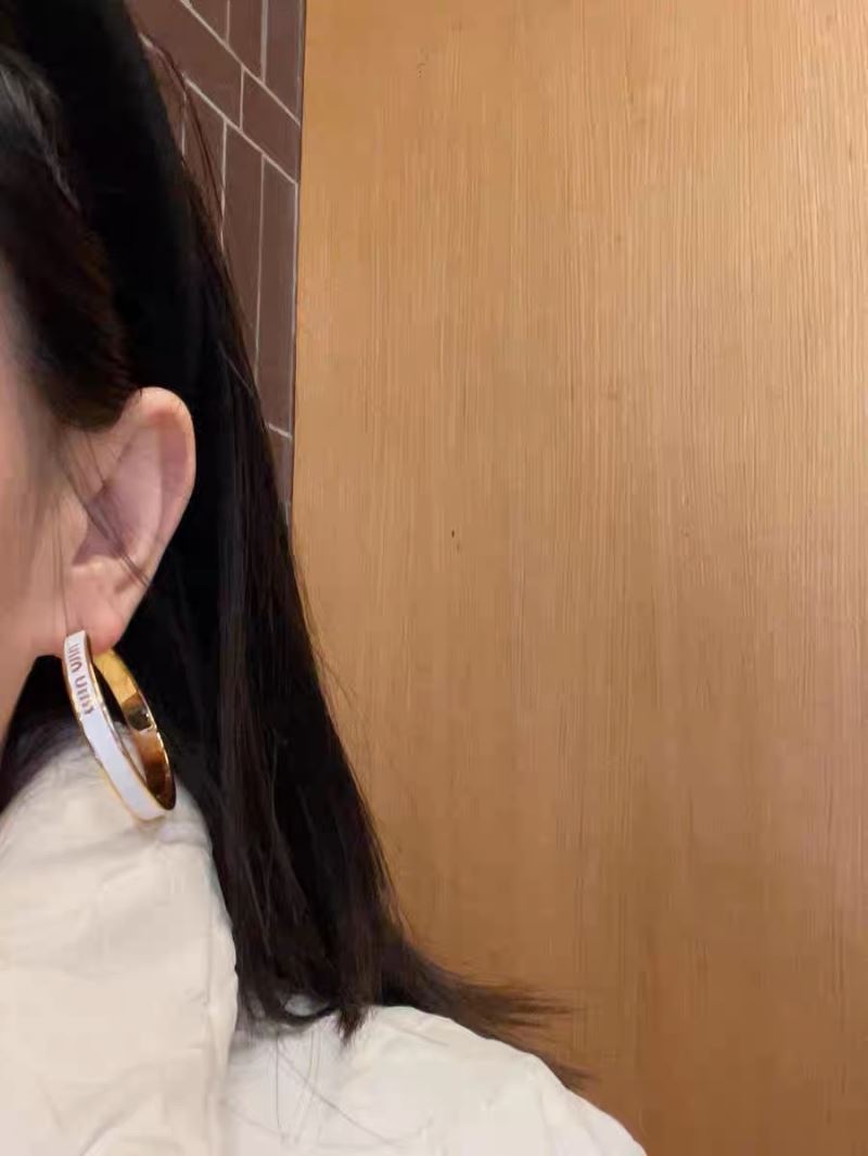 MIU MIU
